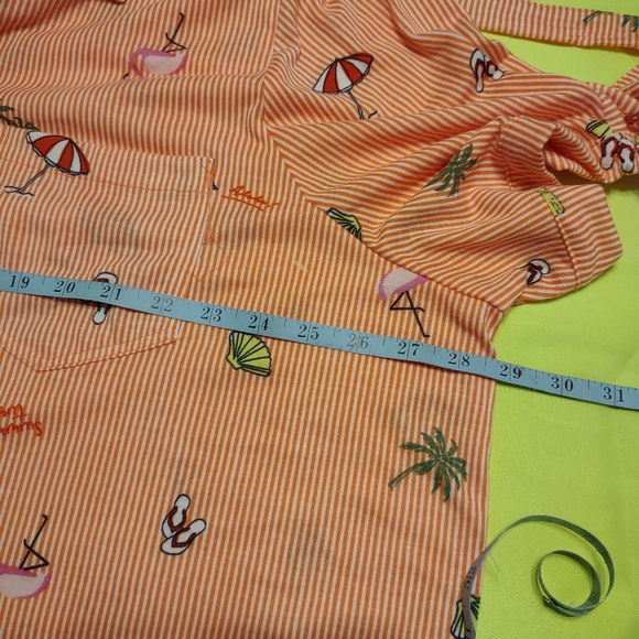 Top - Picture 6 of 10